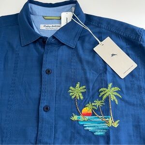 Tommy Bahama Veracruz Cay Short Sleeve‎ Button Down Blue Embroidered NWT medium